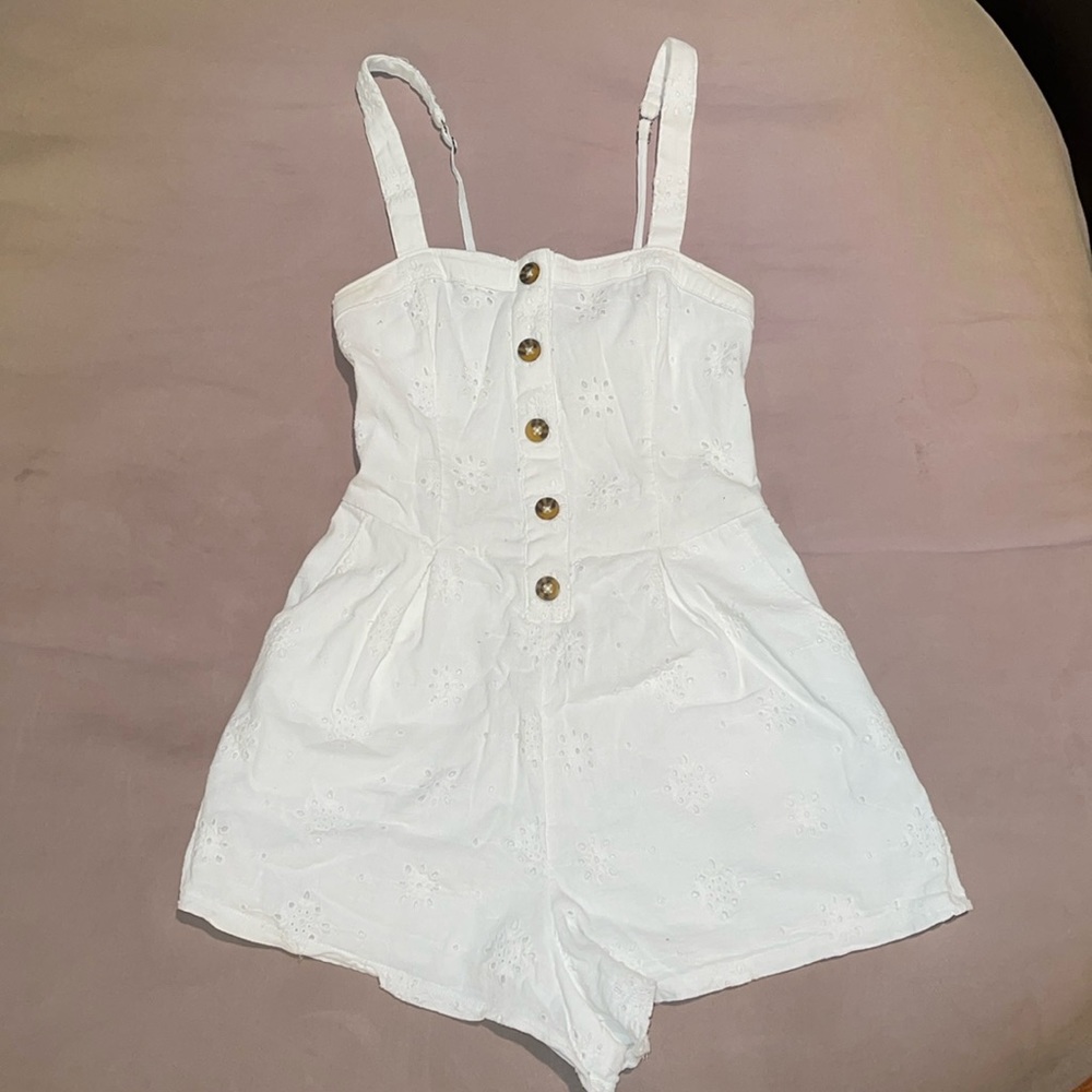 Cute Hollister White Romper